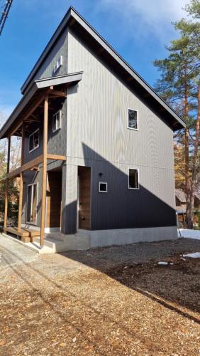 Kitsune Cottages — 4-Star Luxury Hotel in Hakuba, Japan