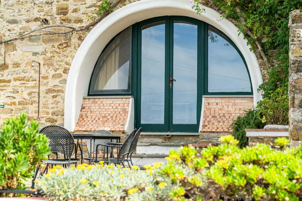 L Arco Acrapa Mania - last minute hotel in Unknown City