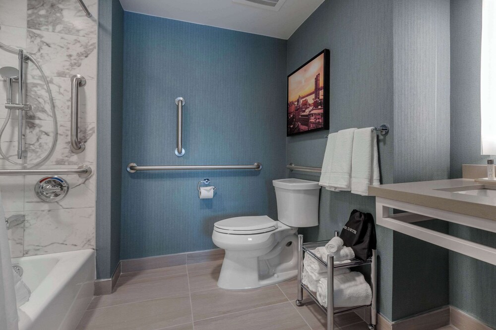 Cambria Hotel West Orange - photo 47