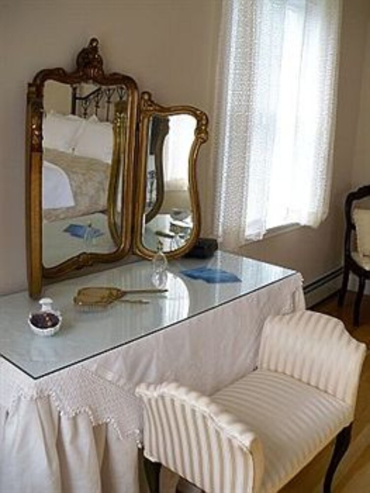 The Shearwater Inn - photo 15