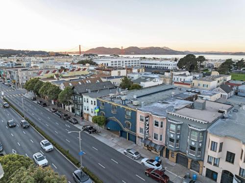 SureStay by Best Western San Francisco Marina District - photo 43