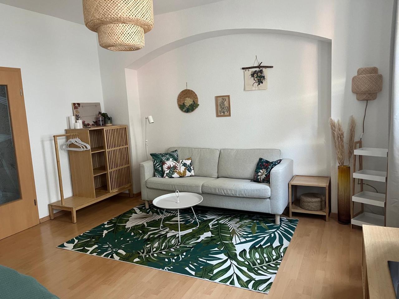 Grünspecht am Klein Venedig zentral mit Balkon Arbeitsplatz Küche Badewanne etc — 4-Star Luxury Hotel in Erfurt, Germany
