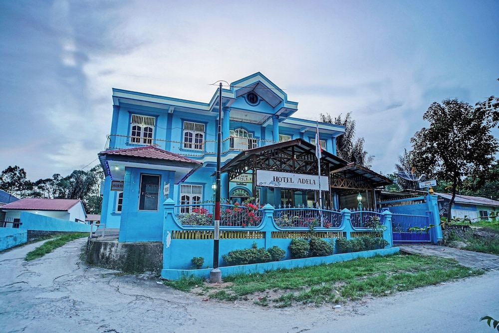 Hotel O Adela in Balige, Indonesia