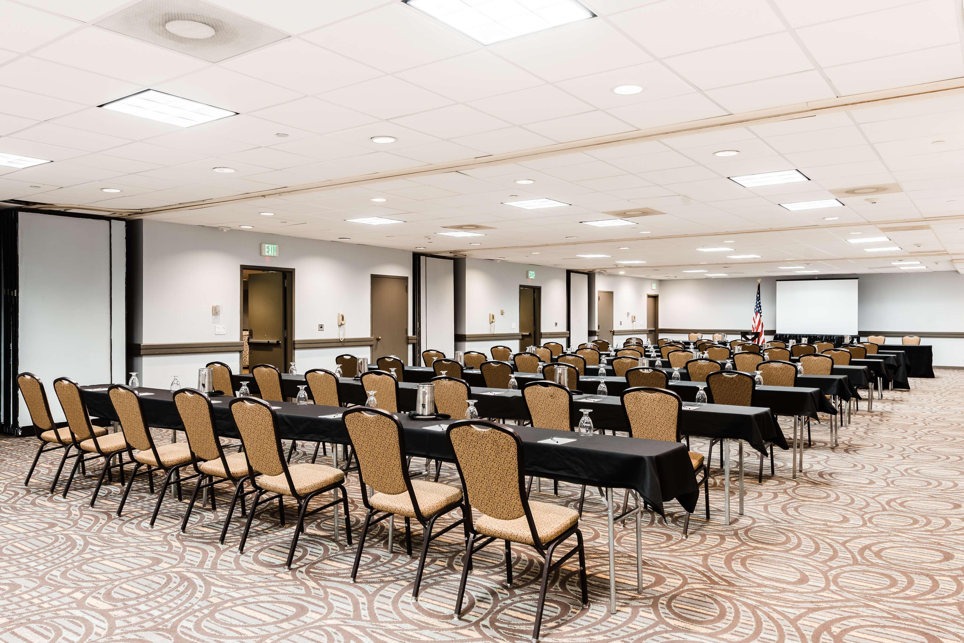Radisson Hotel Denver Aurora - photo 47
