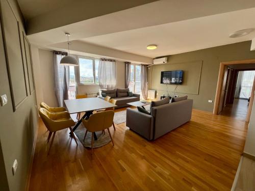LUSH Central Penthouses Eluxory Apts — 4-Star Luxury Hotel in Skopje, Republic of Macedonia