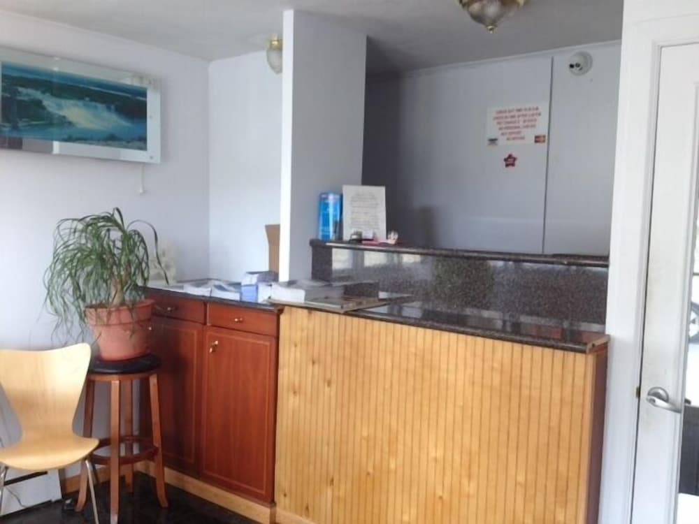 Scottish Inns North Tonawanda - photo 2