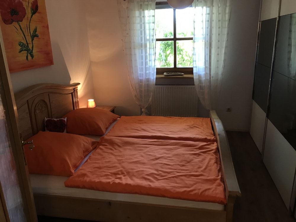 Ferienwohnung Evi — Auerbach — photo 2