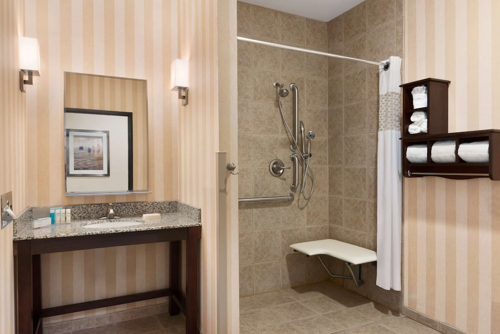Hampton Inn Spearfish - photo 15