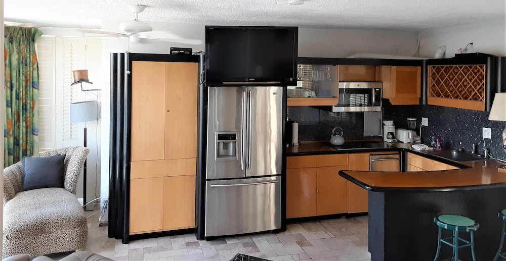 Manhattan Tower Apartment Hotel - photo 58