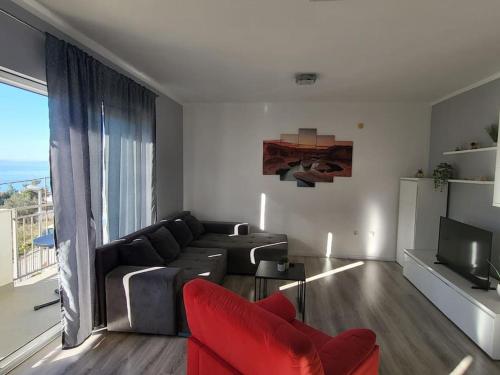 Apartman Valentina — 4-Star Luxury Hotel in Podstrana, Croatia