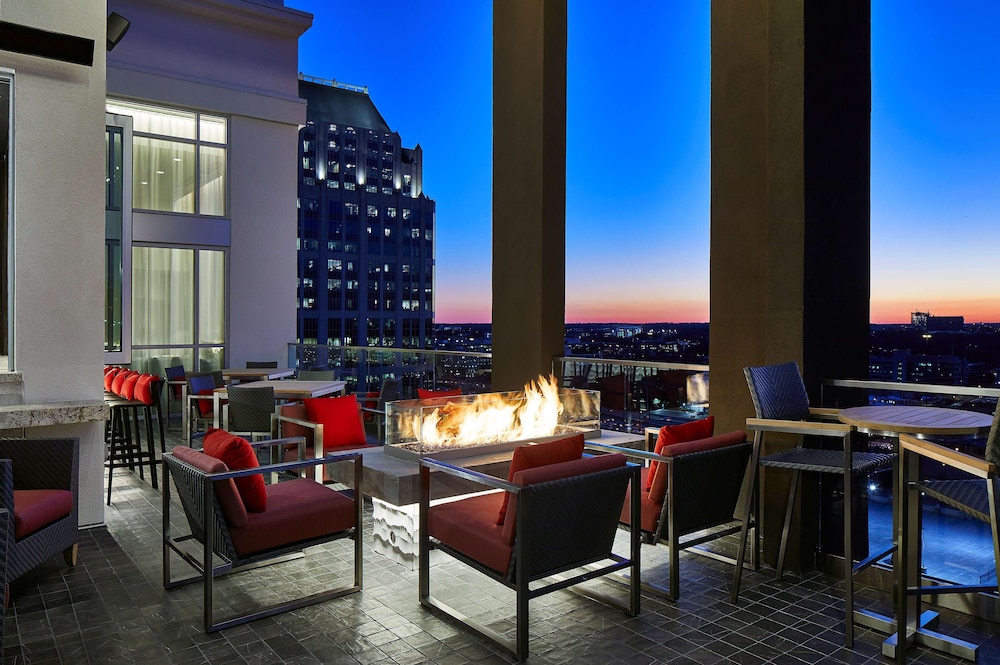 Hampton Inn & Suites Atlanta Midtown - photo 45
