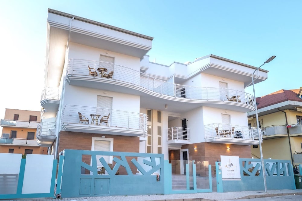 Apartment In Martinsicuro Near Sea 22037893 — Martinsicuro