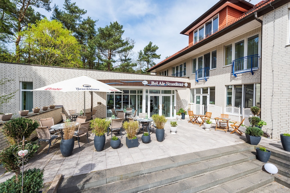 Bel Air Strandhotel — Glowe — photo 3