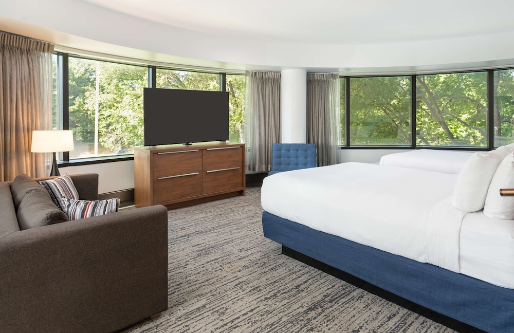Hilton Fairfax - photo 25