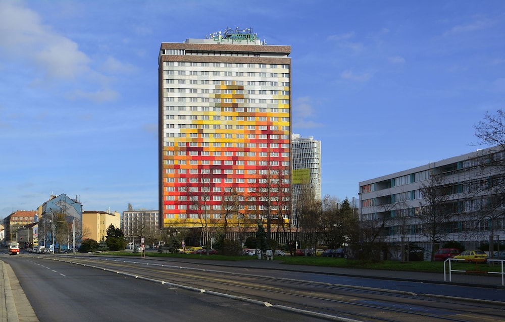 Hotel Olympik - carbon neutral hotel in Prague