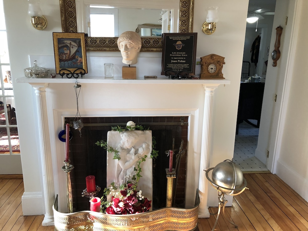 The Hydrangea Inn - photo 13