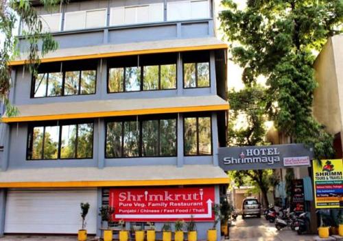 Hotel Shrimmaya