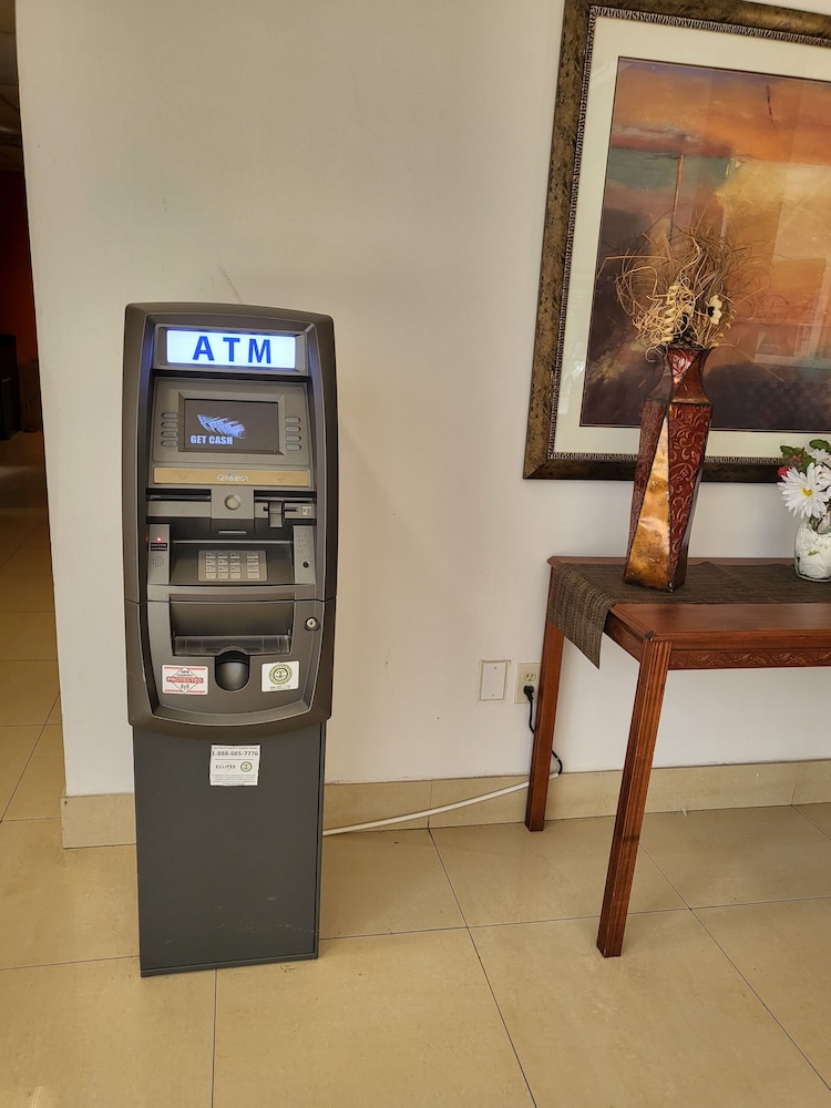 Budgetel Inns & Suites Atlanta Galleria Stadium - photo 17