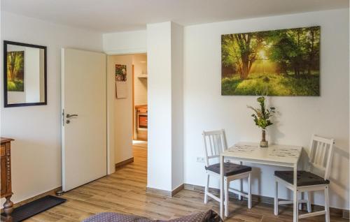 2 Bedroom Amazing Apartment In Loxstedt — Loxstedt — photo 4
