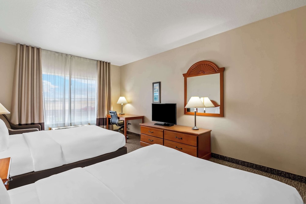 Comfort Inn & Suites Hermiston South - photo 10