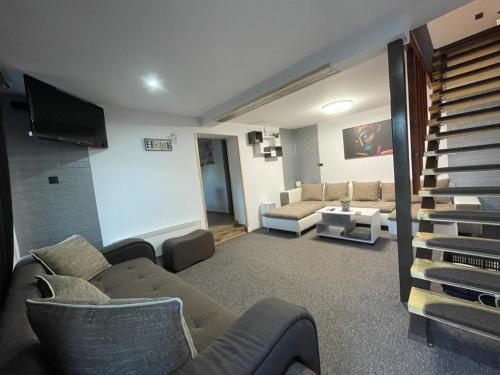 Morrison Apartments — 4-Star Luxury Hotel in Miercurea-Ciuc, Romania