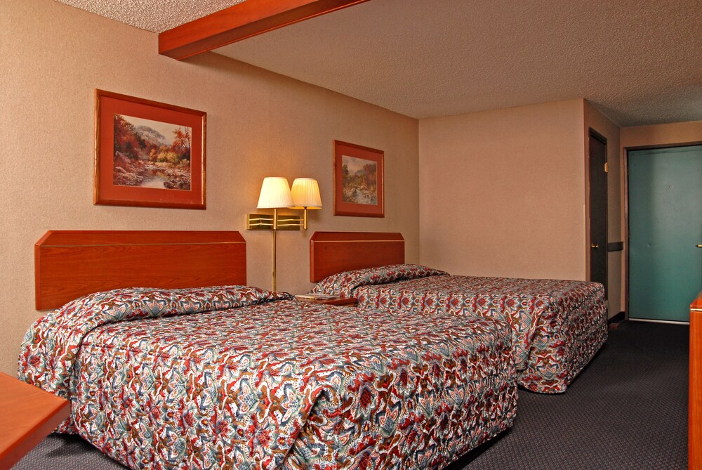 Redmond Inn - photo 5