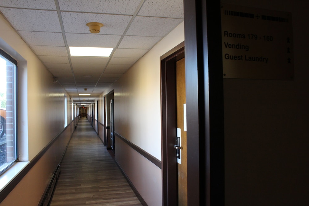 Bellevue Hotel & Suites - photo 61