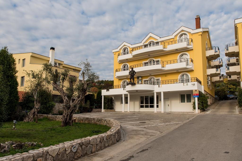 Hotel Crnogorska Kuca in Podgorica, Montenegro