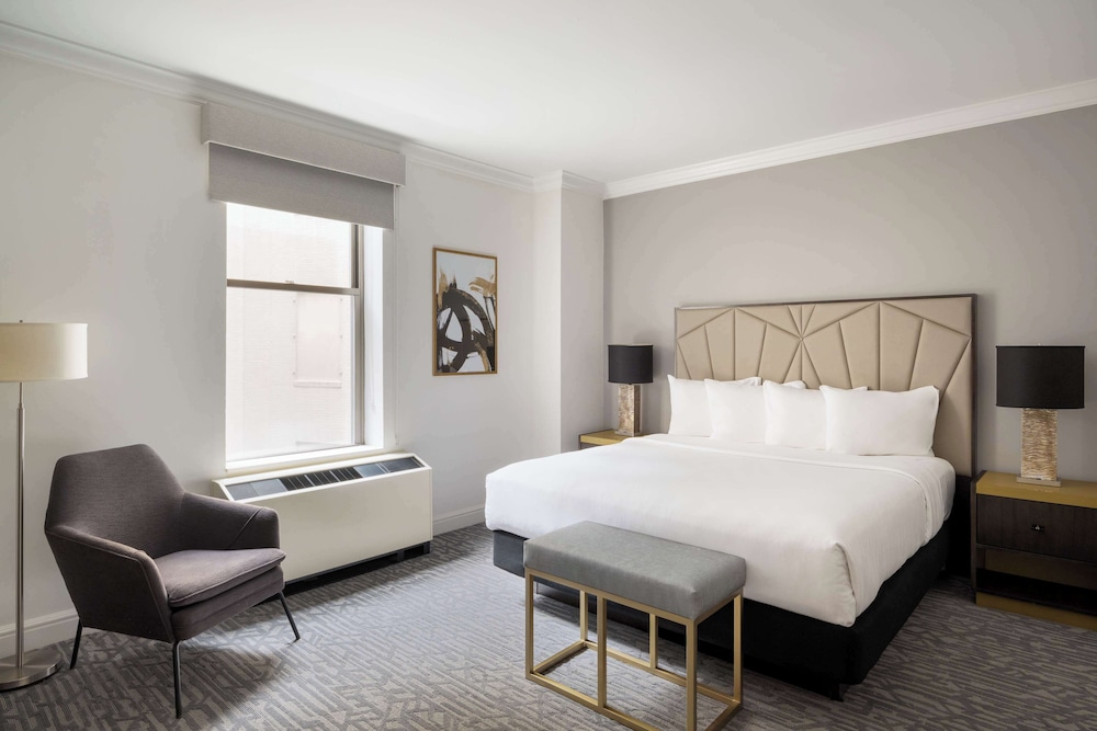 Martinique New York on Broadway Curio Collection by Hilton - photo 36