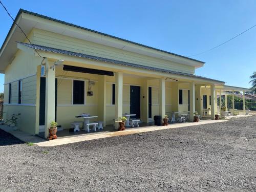 Al Bayt Roomstay — hotel in Gurun
