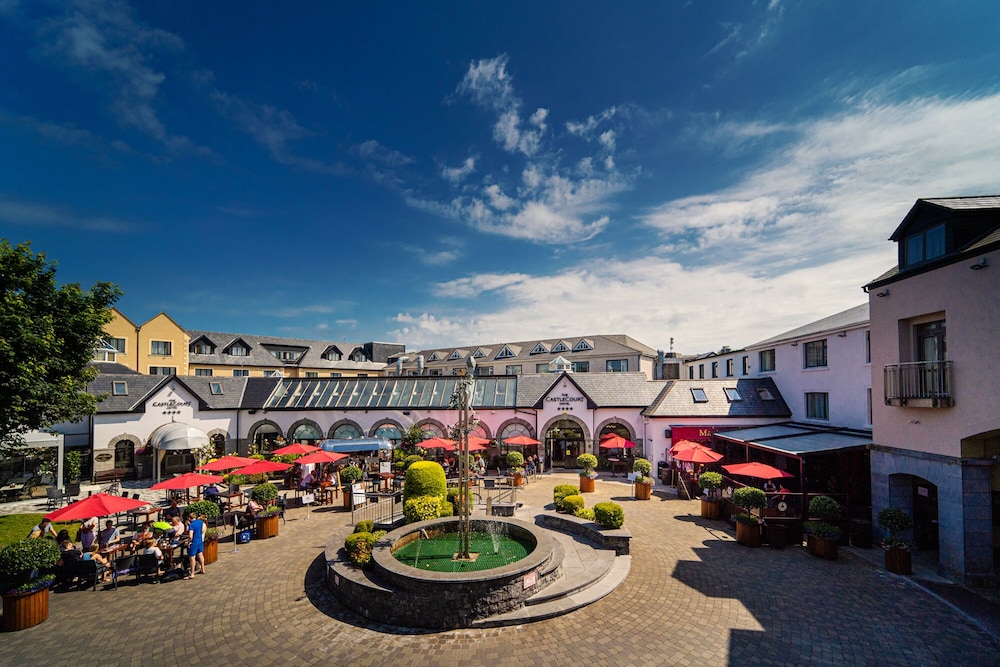 Castlecourt Hotel in Westport, Republic of Ireland