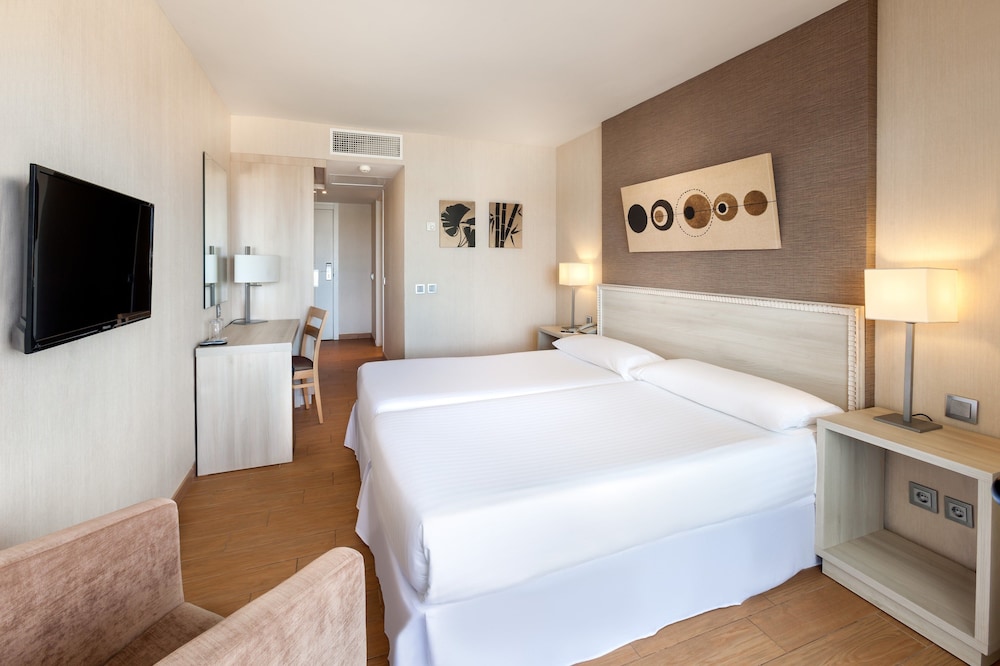 Hotel THB Lanzarote Beach — Teguise — photo 2