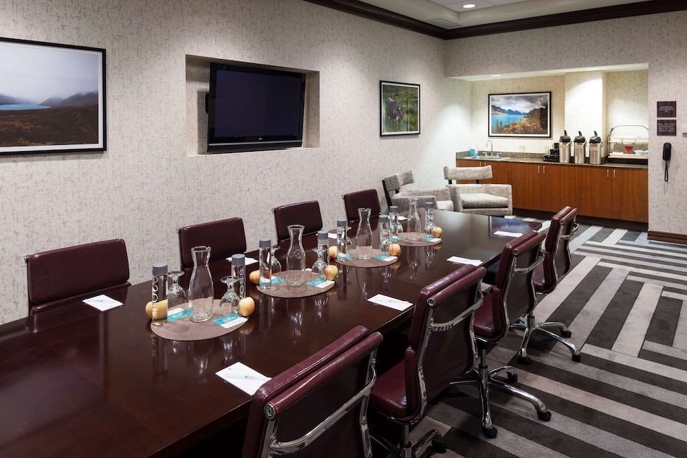 Embassy Suites Anchorage - photo 47