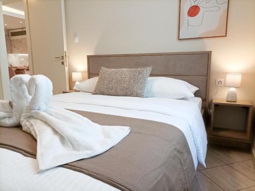 Amelie Apartment — 4-Star Luxury Hotel in Palaiochora, Greece