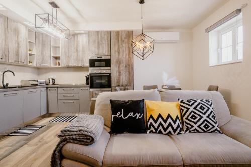LA88 Bayview Apartment II — 4-Star Luxury Hotel in Sliema, Malta