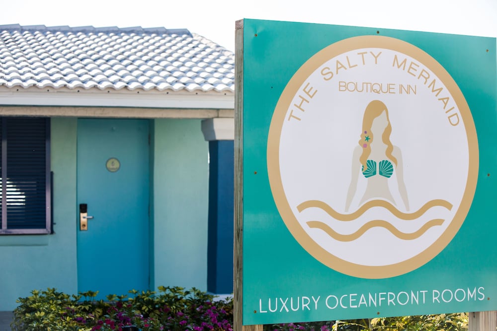 The Salty Mermaid Oceanfront Hotel - photo 21