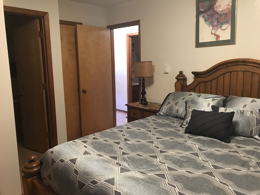 Cozy Angel Fire Condo Half Mi to Resort - photo 2