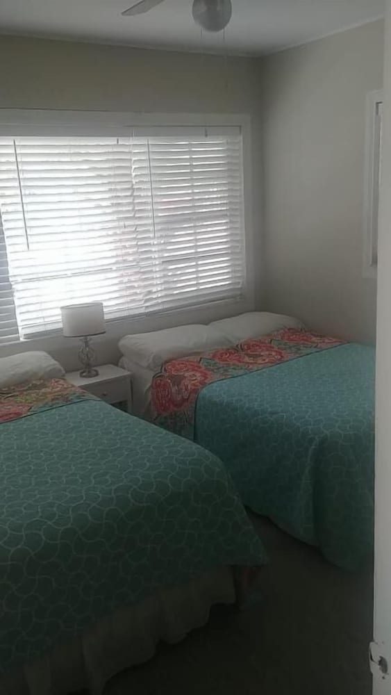 Tropical Sky Ranch Motel - photo 5