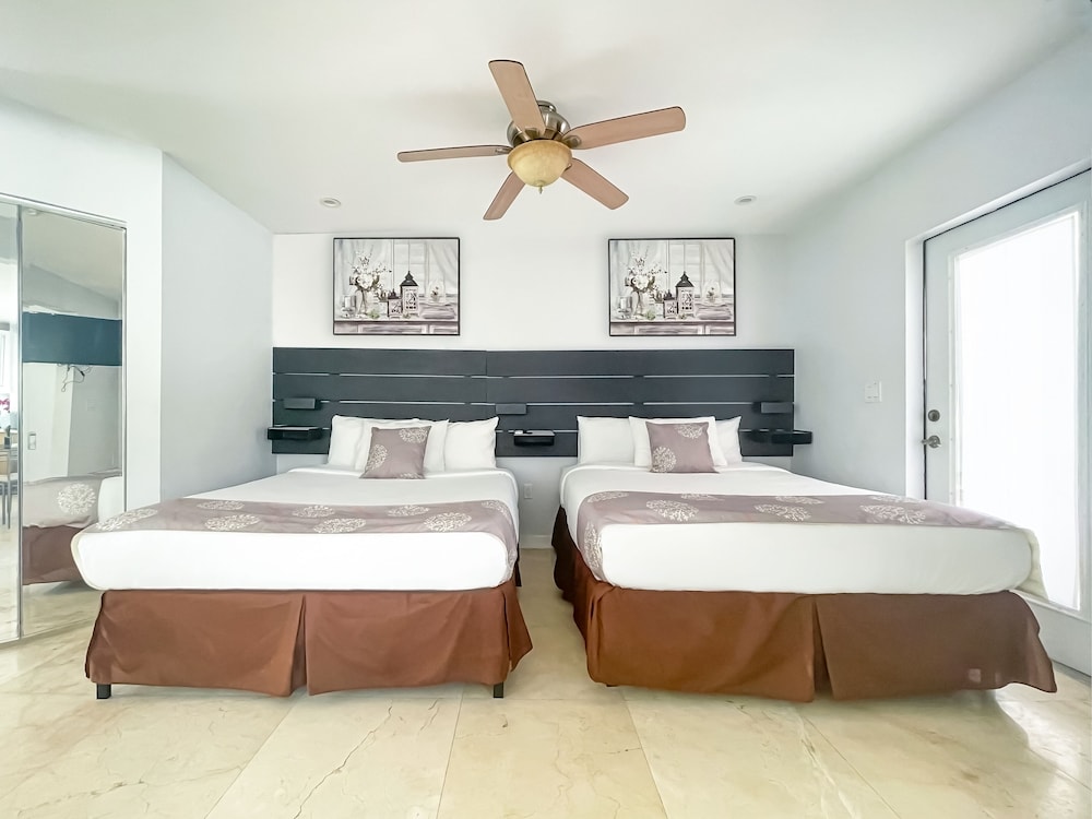 Hollywood Beach Hotels - photo 24