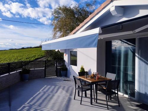 Los Sauces de la Fuente in Santillana, Spain