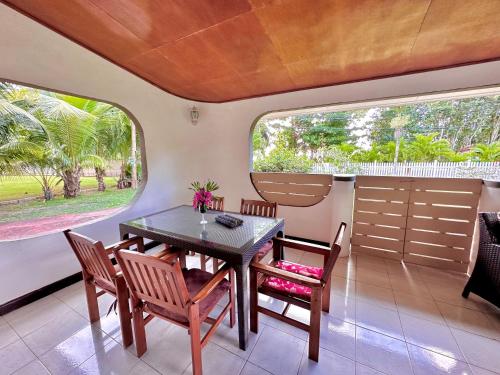88 Days Self Catering Holidays & Accomodation — Anse Boileau — photo 4