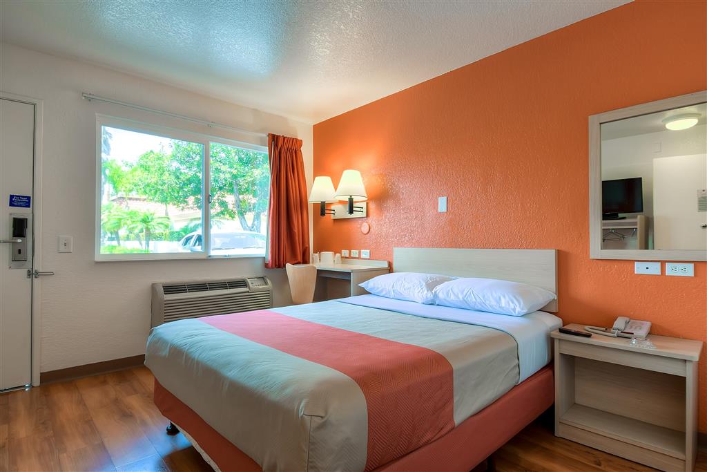 Motel 6 Westminster South Long Beach - photo 9