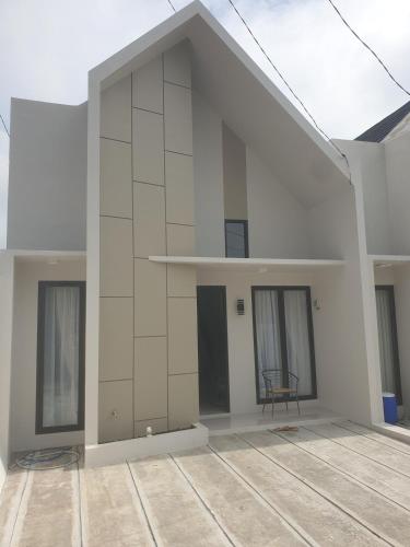 Adinda Syariah B 10 Paseban ke 3 in Garut, Indonesia