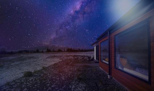 Crescent Moon — 4-Star Luxury Hotel in Lake Tekapo, New Zealand