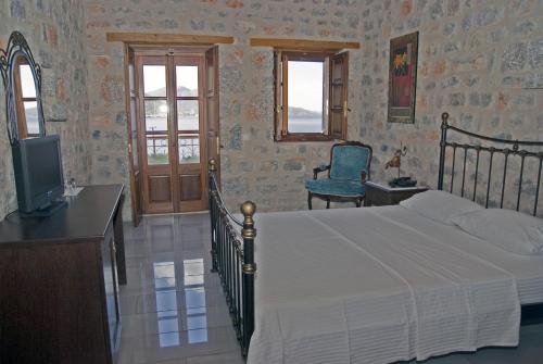 Smyros Resort — Leonidio — photo 4