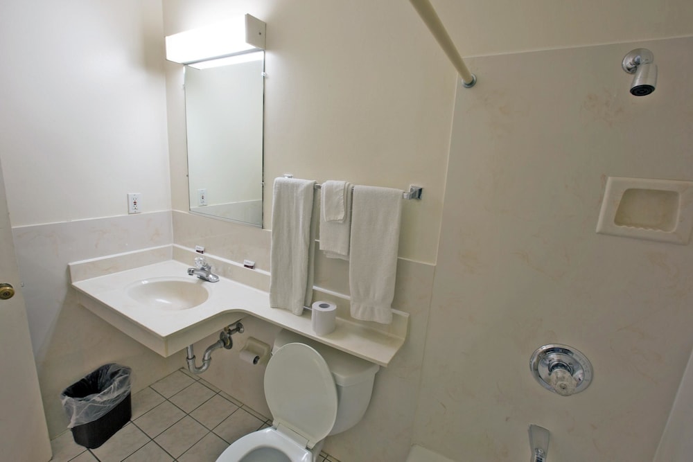 San Carlos Inn - photo 14