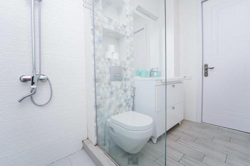 Hotel type room with mini kitchen and balcony on Melikishvili city center
