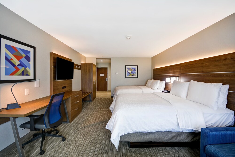 Holiday Inn Express & Suites Houston NASA Boardwalk Area by IHG - photo 13