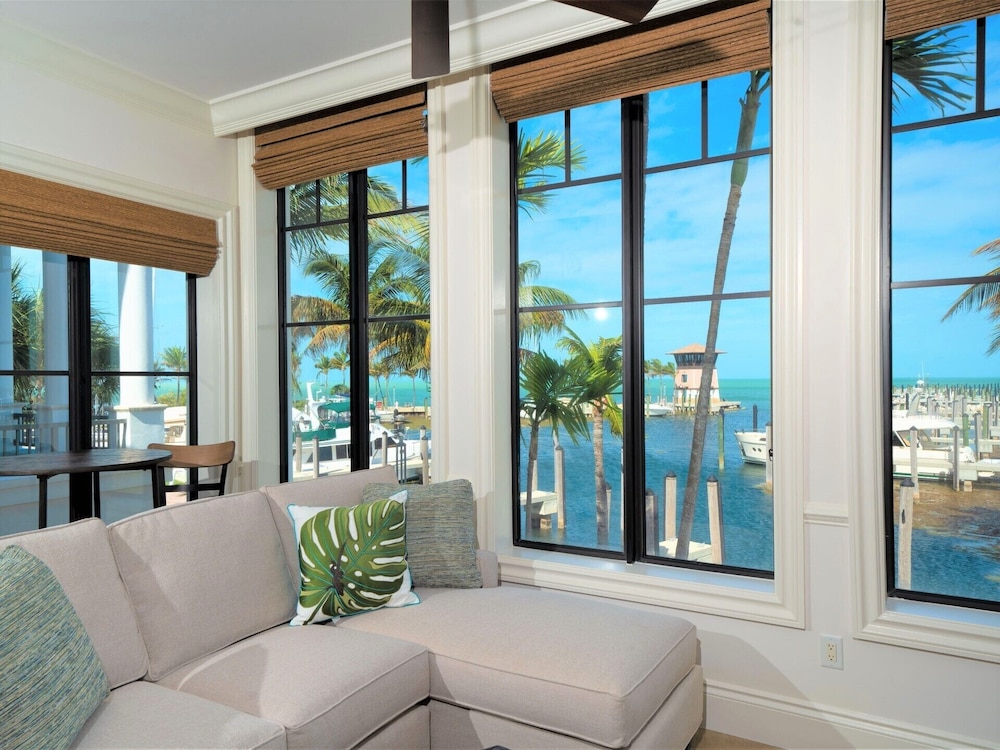 Marlin Bay Resort & Marina Managed by Elite Alliance Hospitality - photo 188