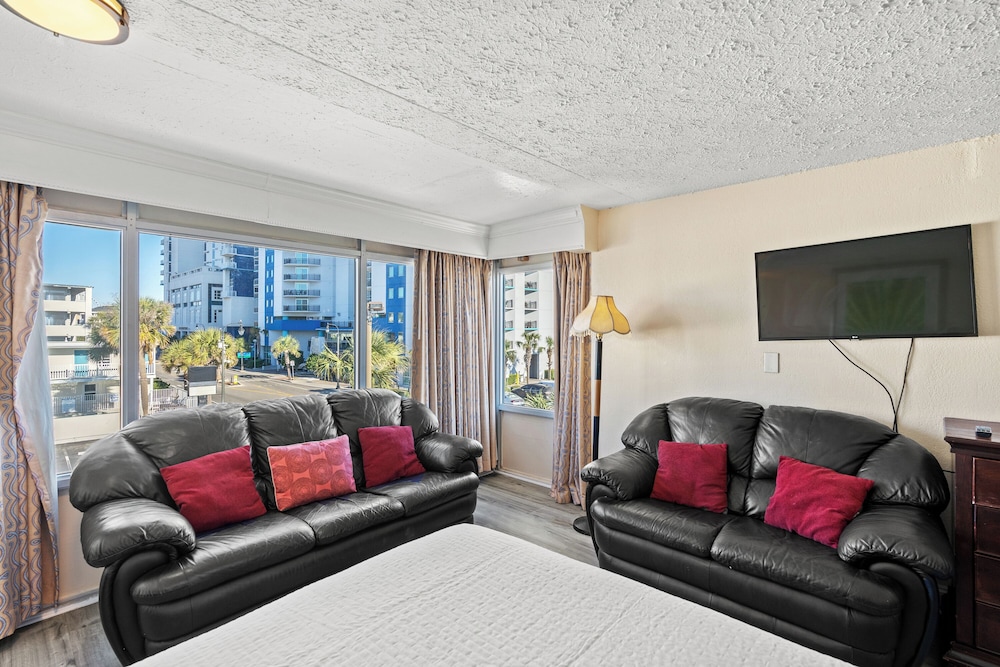 Ocean 5 Hotel - photo 8